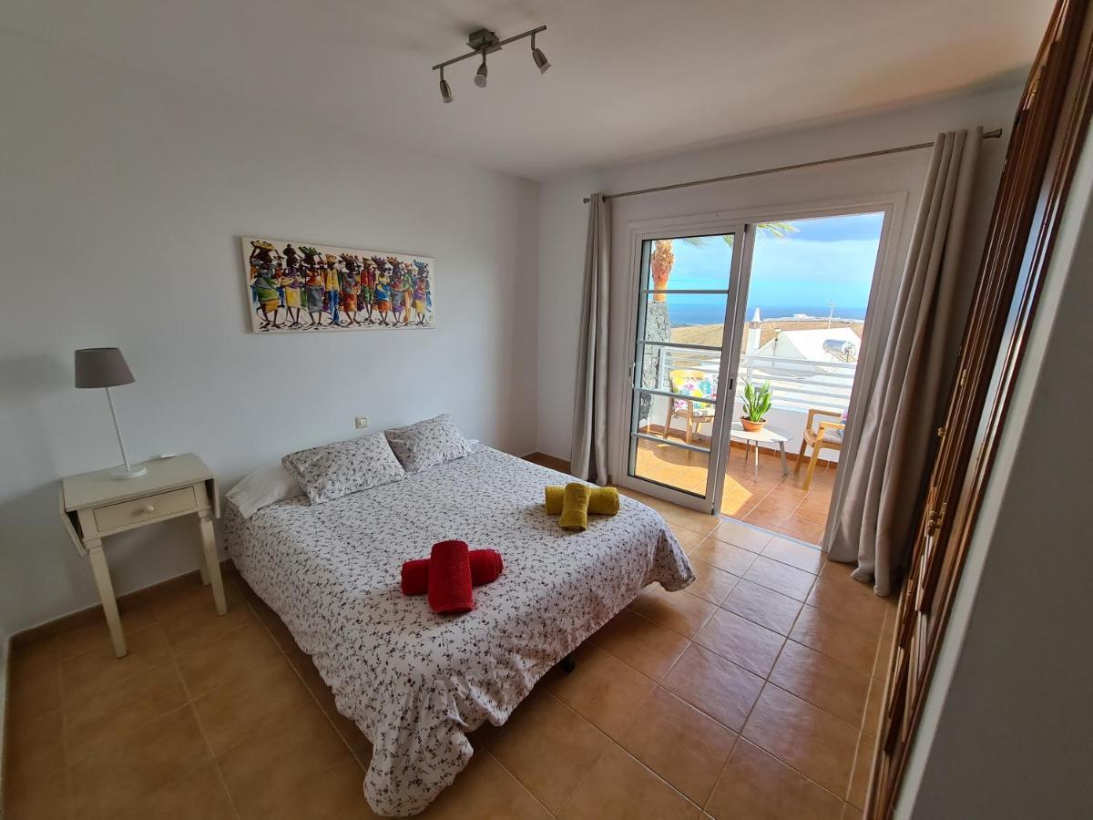 Mandala Apartment Tías Екстериор снимка
